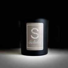Load image into Gallery viewer, Cocoa & Patchouli | Matte Black | 200g Scented Candle